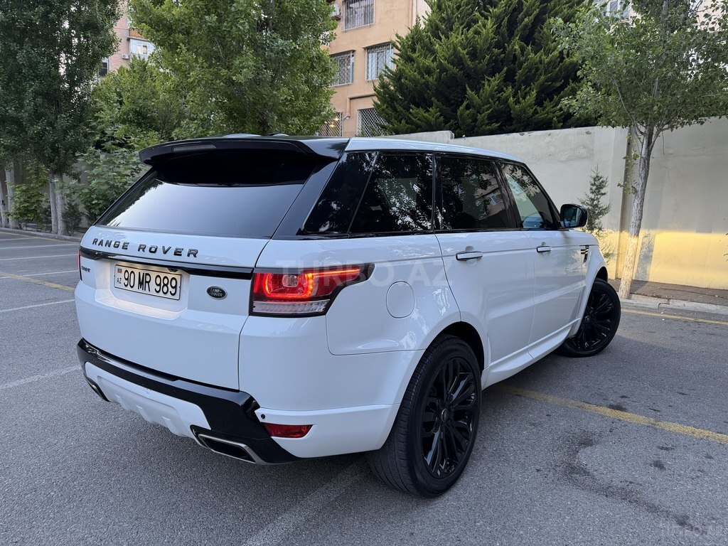 Land Rover RR Sport