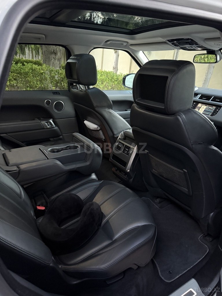 Land Rover RR Sport