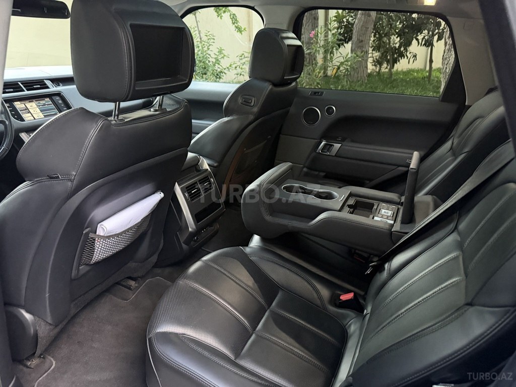 Land Rover RR Sport