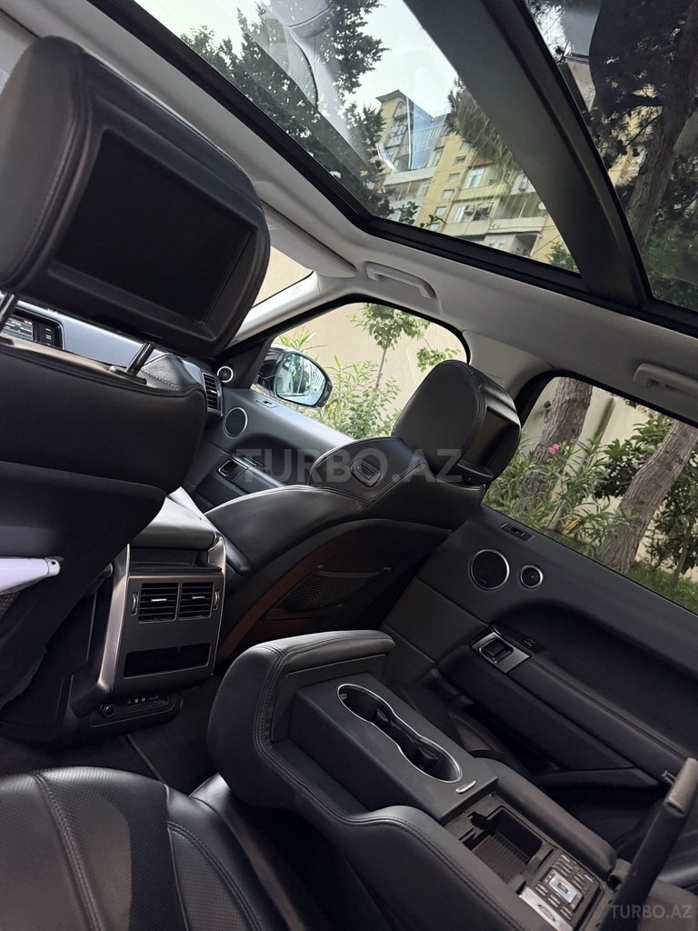 Land Rover RR Sport