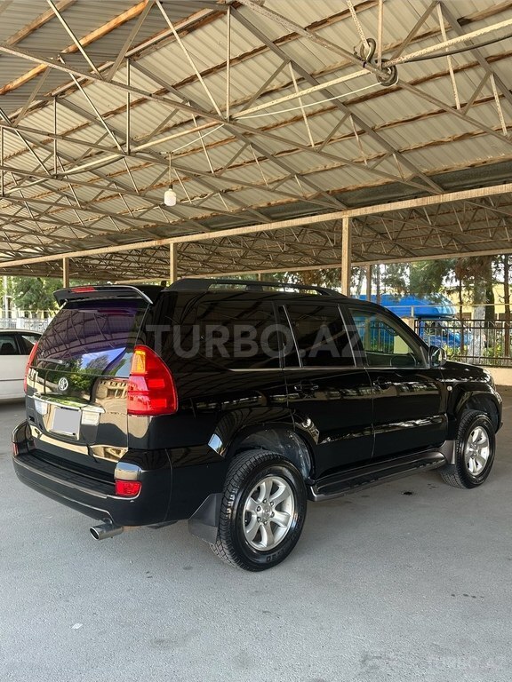 Toyota Land Cruiser Prado