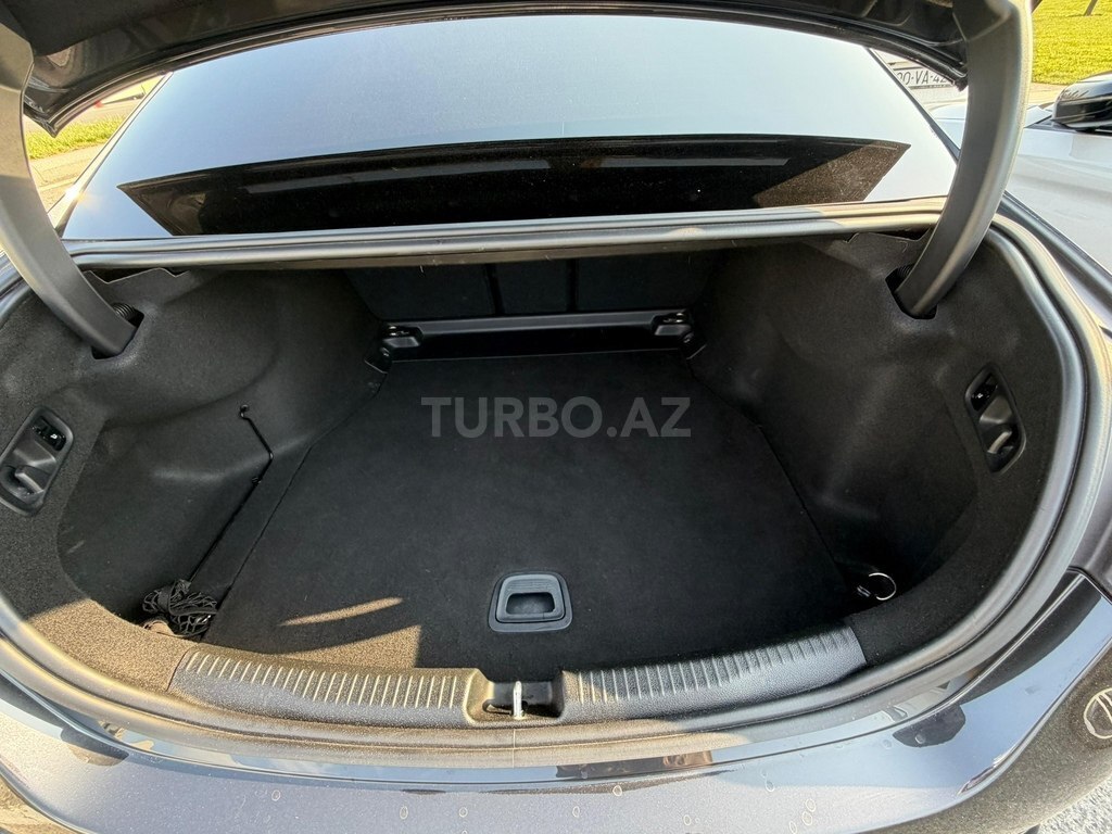 Mercedes C 200 4MATIC