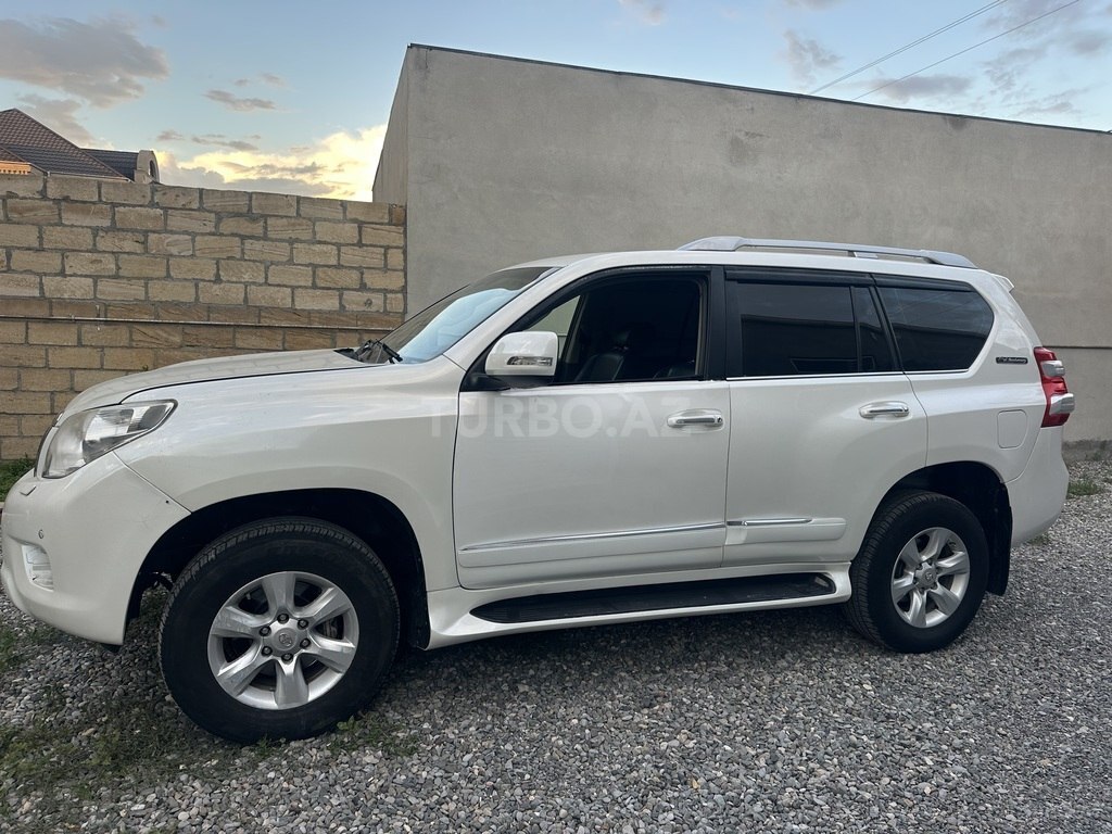 Toyota Land Cruiser Prado
