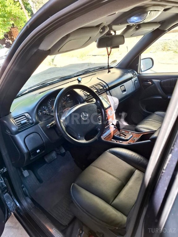 Mercedes ML 270