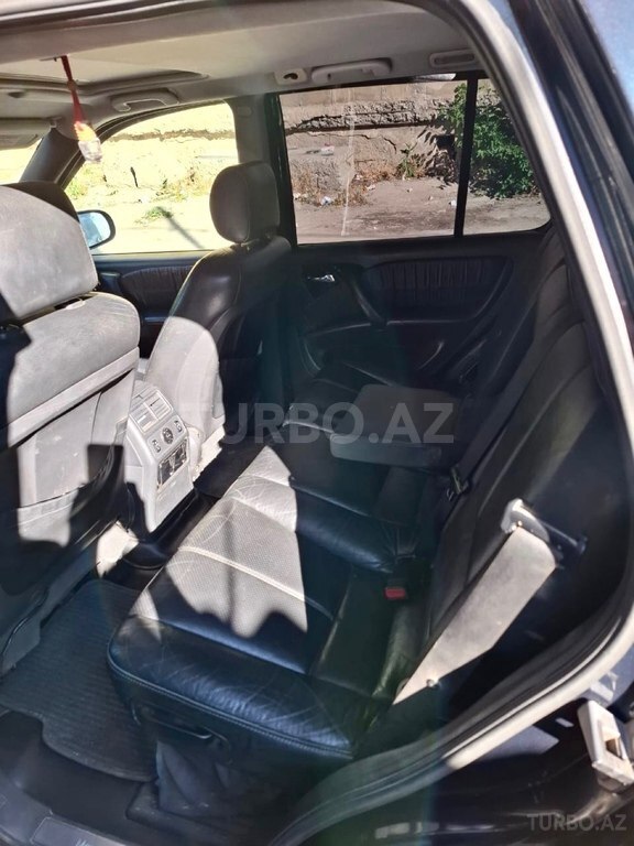 Mercedes ML 270