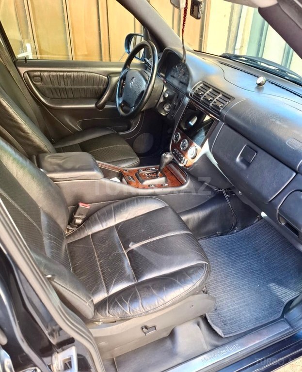 Mercedes ML 270