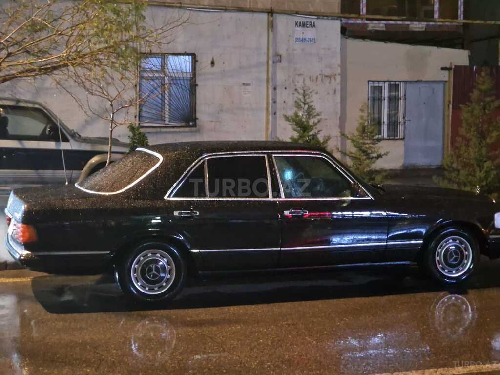 Mercedes 280 SE