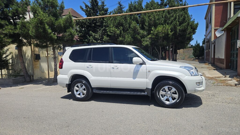 Toyota Land Cruiser Prado