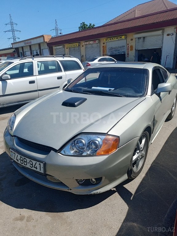 Hyundai Coupe