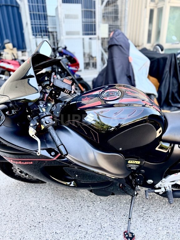 Suzuki GSX 1300 R Hayabusa