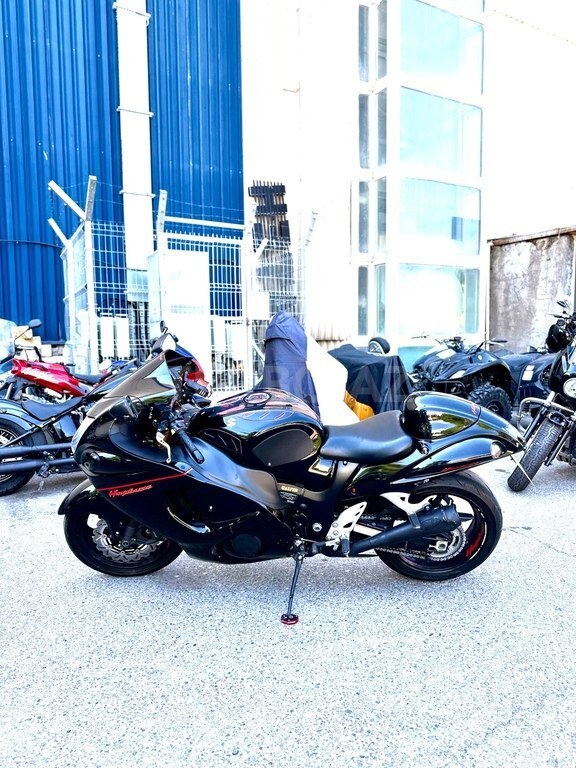 Suzuki GSX 1300 R Hayabusa