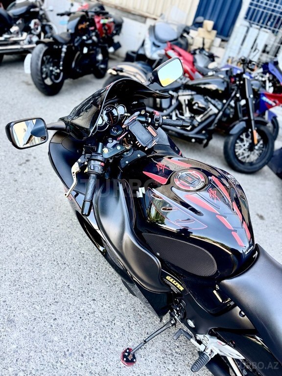 Suzuki GSX 1300 R Hayabusa