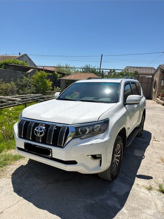 Toyota Land Cruiser Prado
