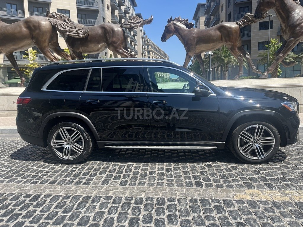 Mercedes GLS 450 4MATIC