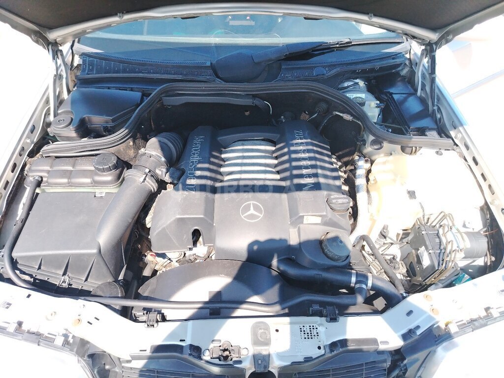 Mercedes C 240