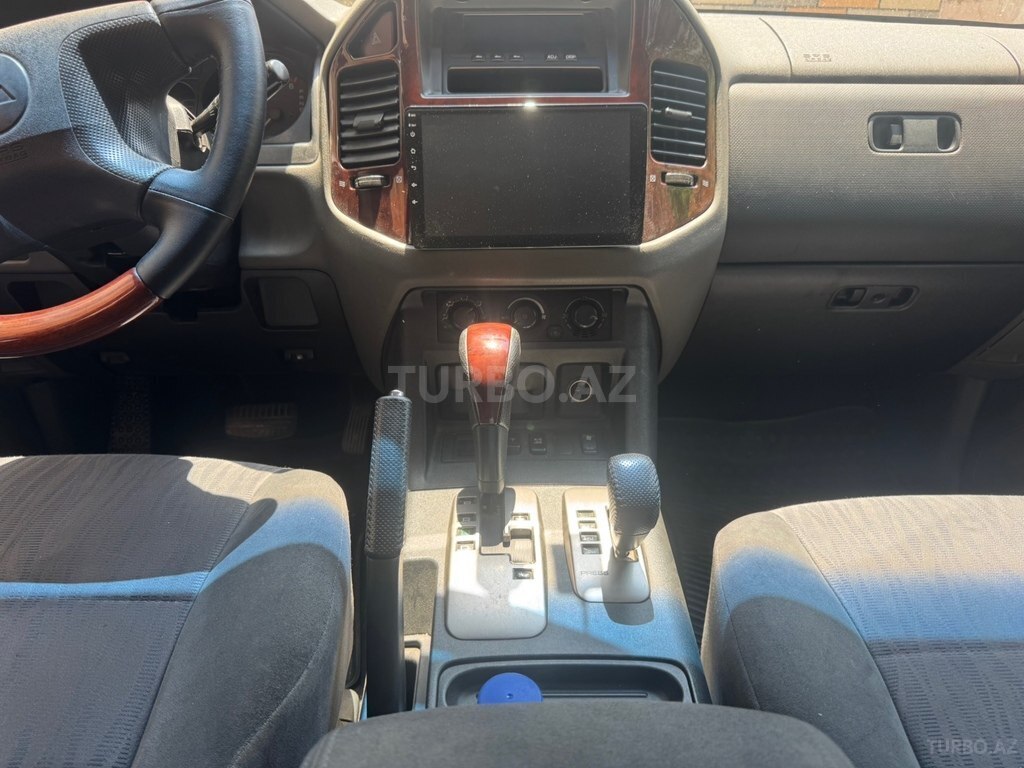 Mitsubishi Pajero