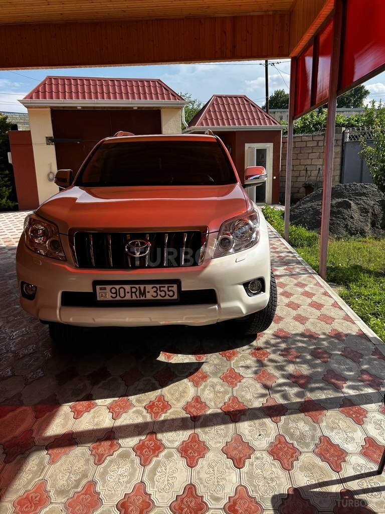 Toyota Land Cruiser Prado