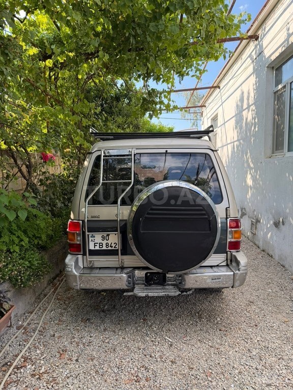 Mitsubishi Pajero