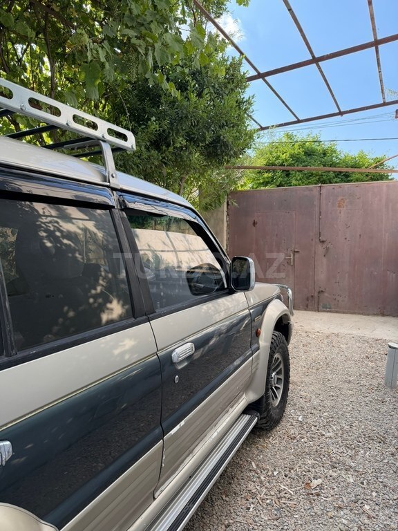 Mitsubishi Pajero