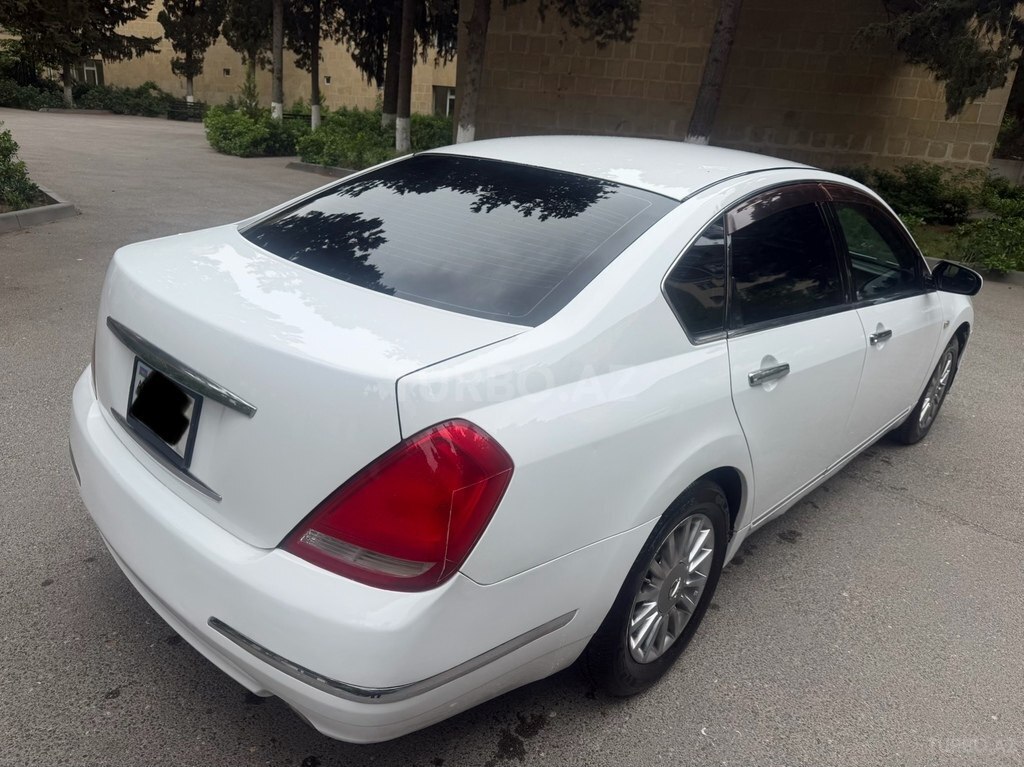 Nissan Teana