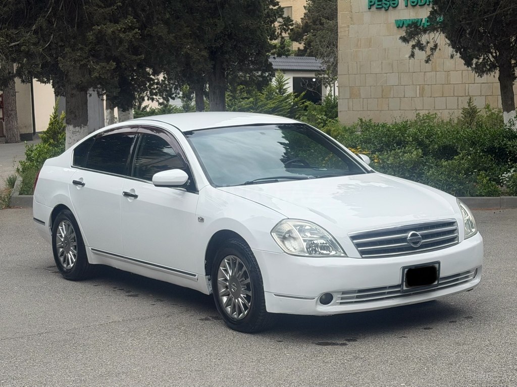 Nissan Teana