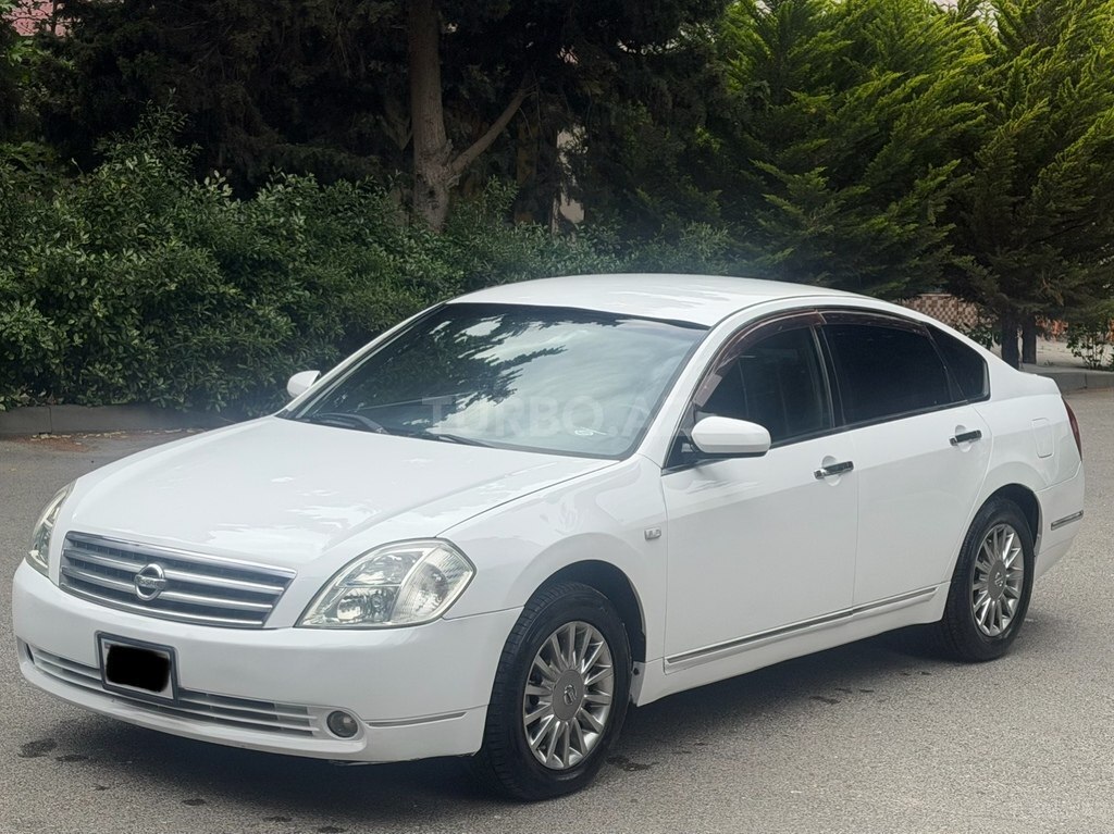Nissan Teana