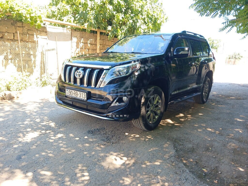 Toyota Land Cruiser Prado