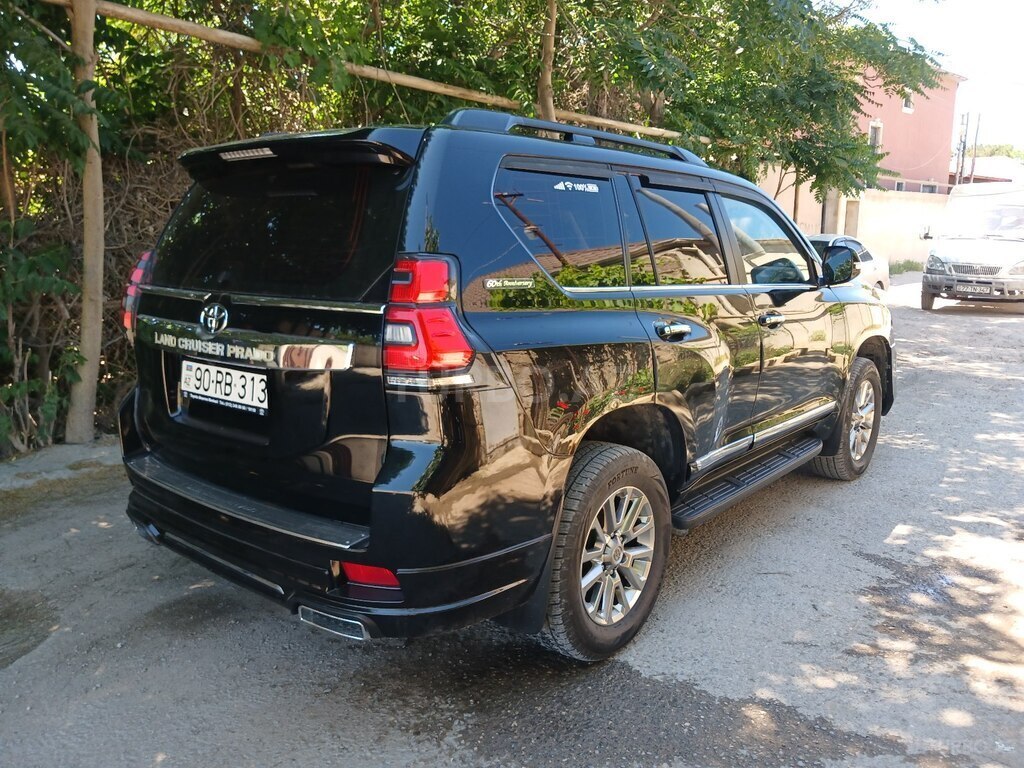 Toyota Land Cruiser Prado