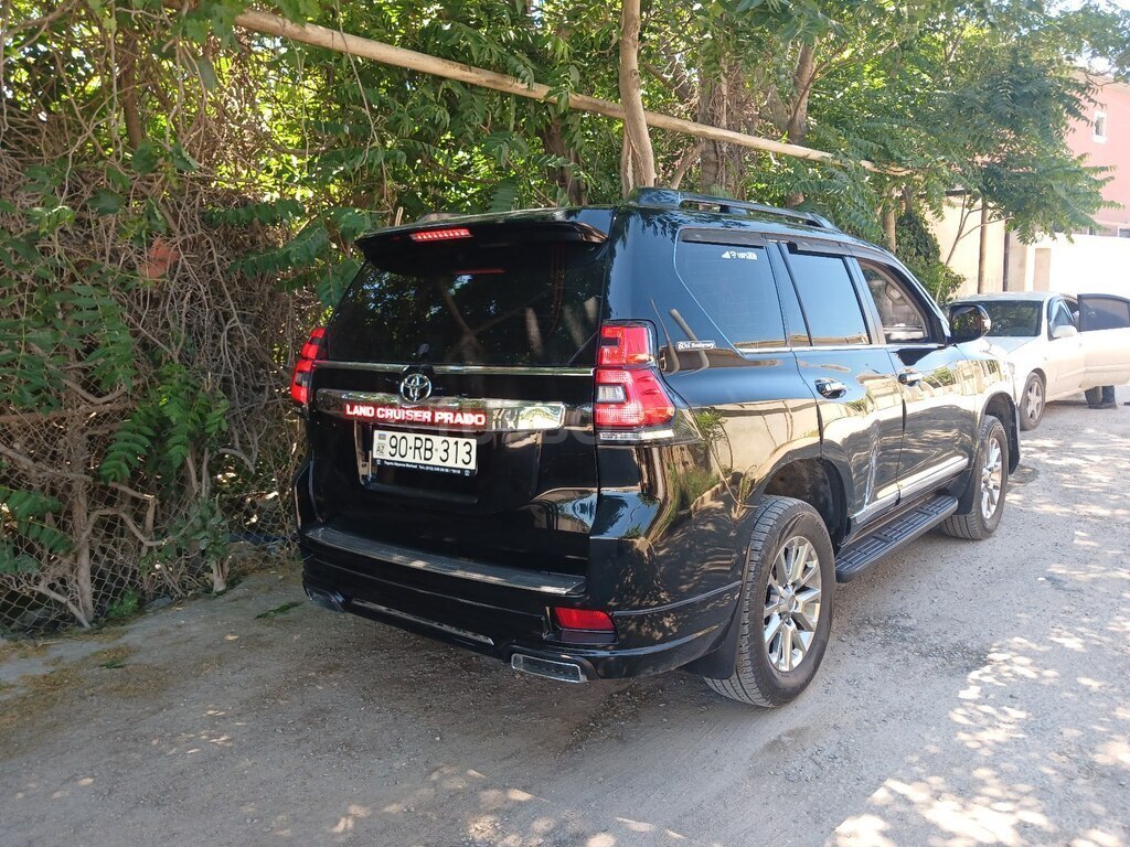 Toyota Land Cruiser Prado