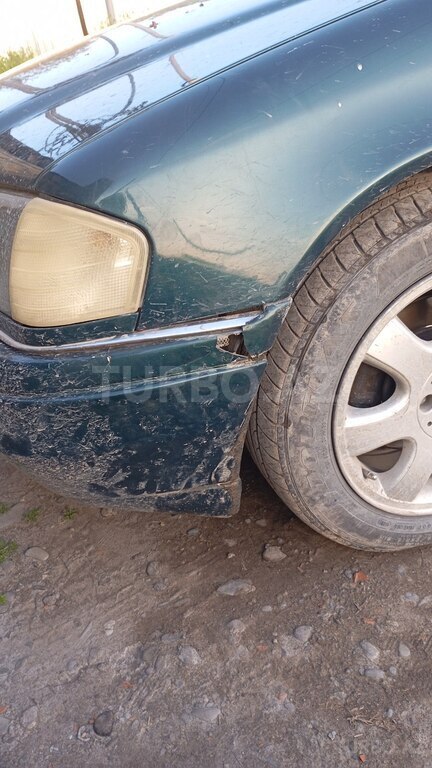 Mercedes C 200