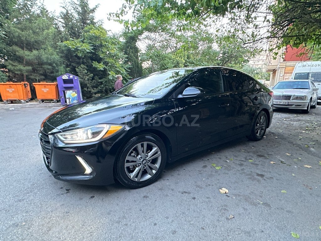 Hyundai Elantra