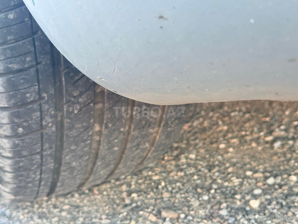 Mercedes C 230