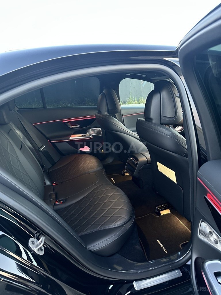 Mercedes E 300 de 4MATIC
