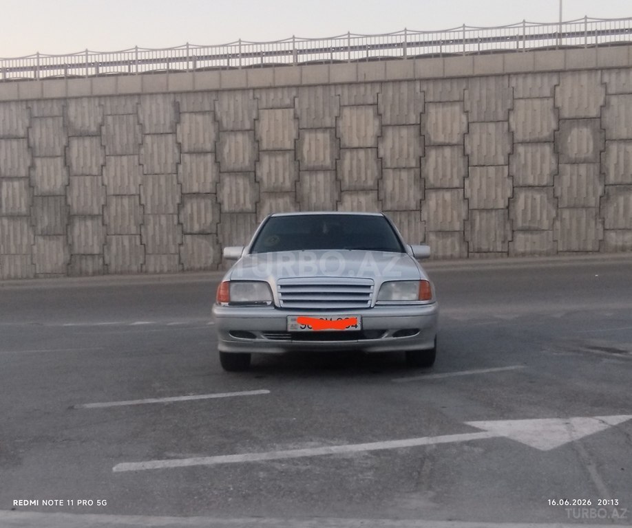 Mercedes C 220