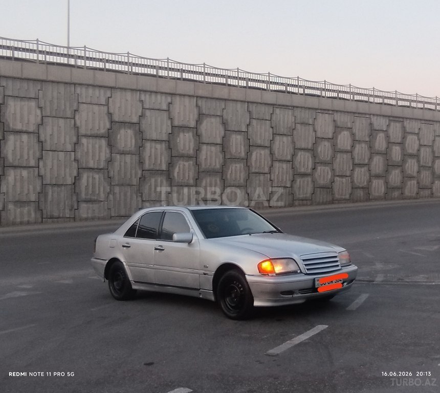 Mercedes C 220