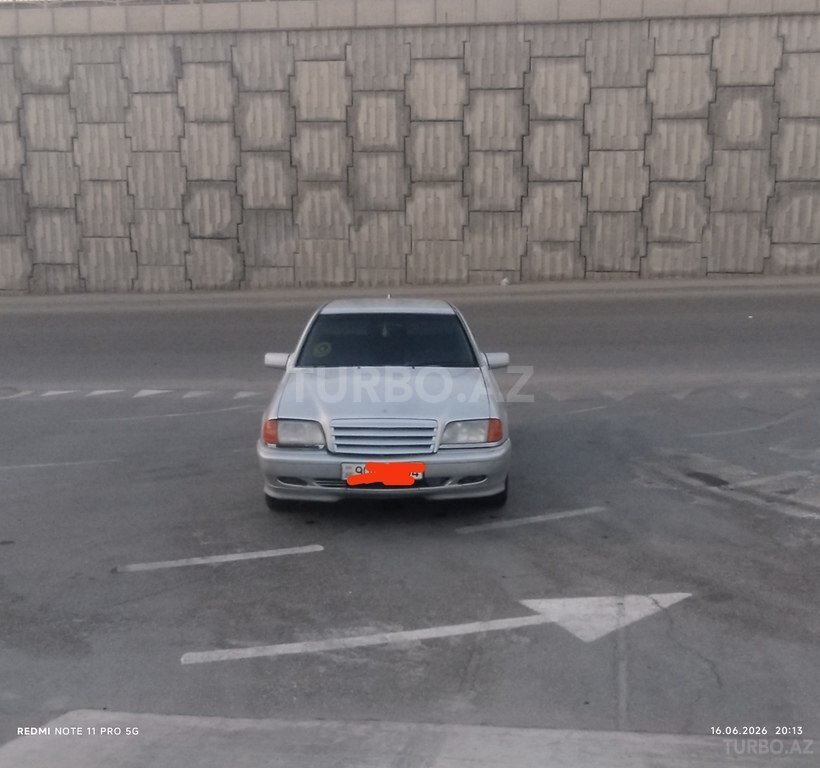 Mercedes C 220