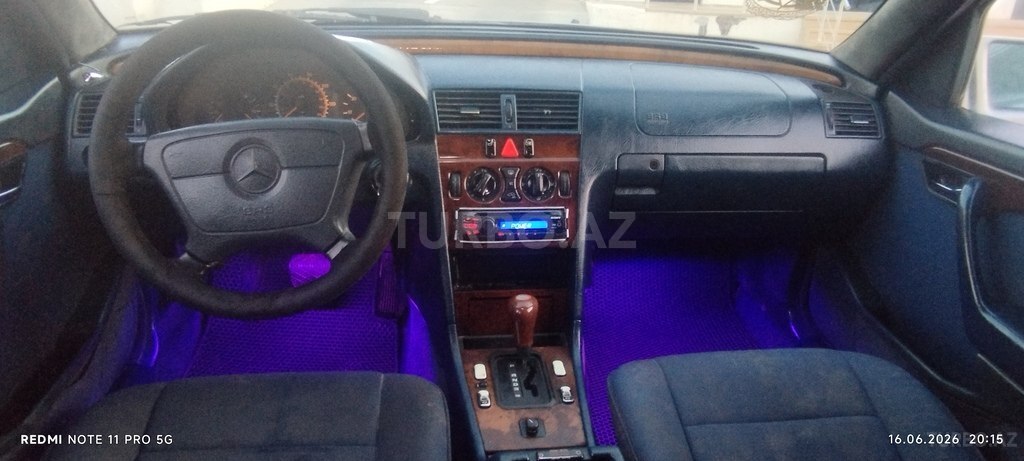 Mercedes C 220