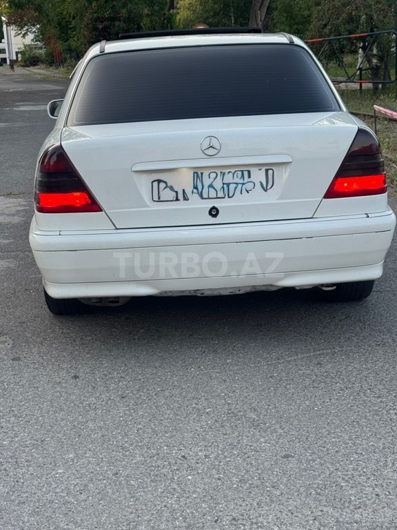 Mercedes C 220