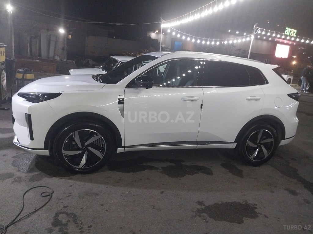Changan Qiyuan Q05