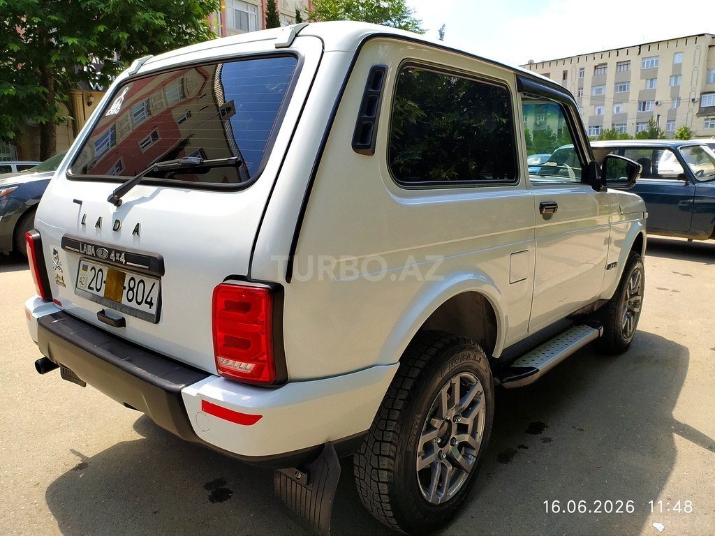LADA (VAZ) Niva