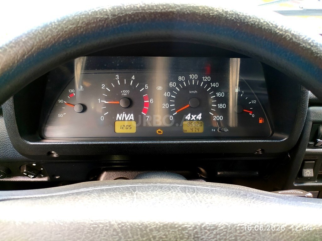 LADA (VAZ) Niva