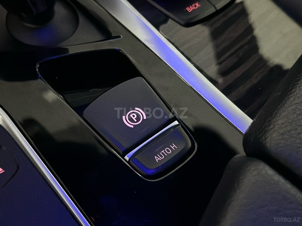 BMW 530e