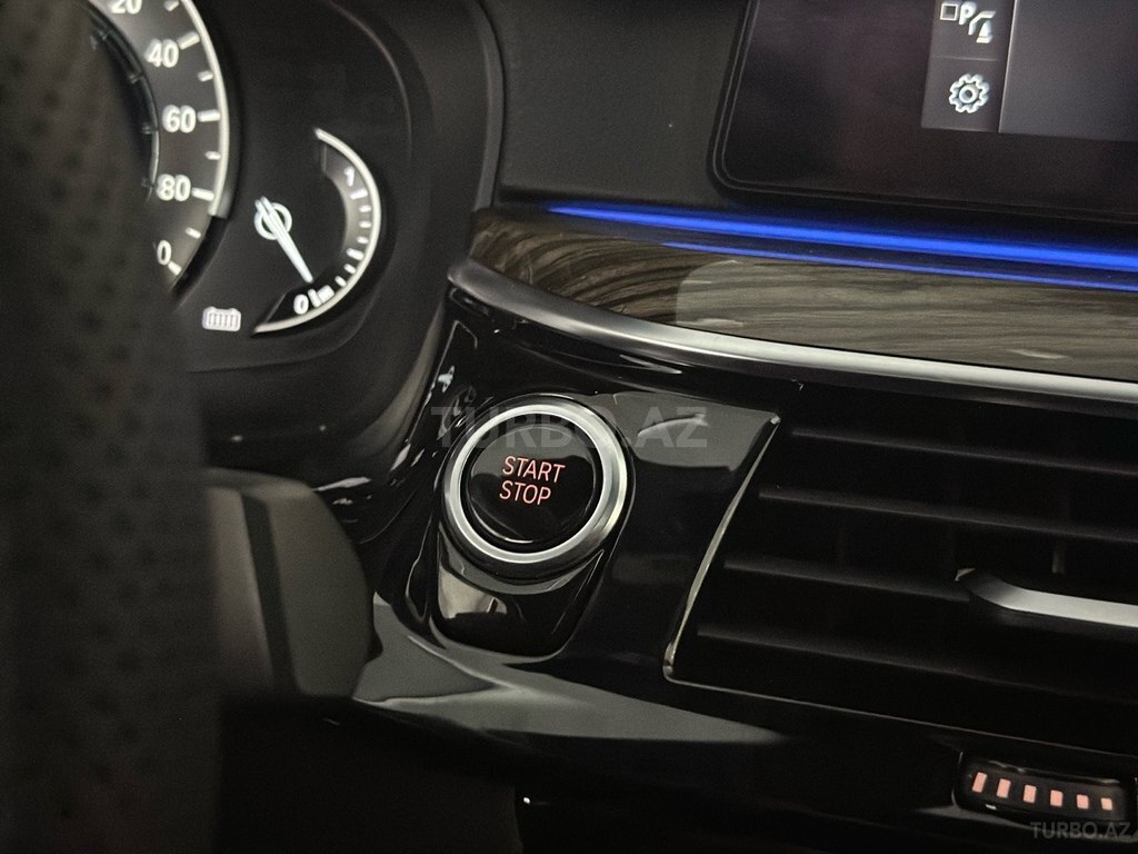 BMW 530e