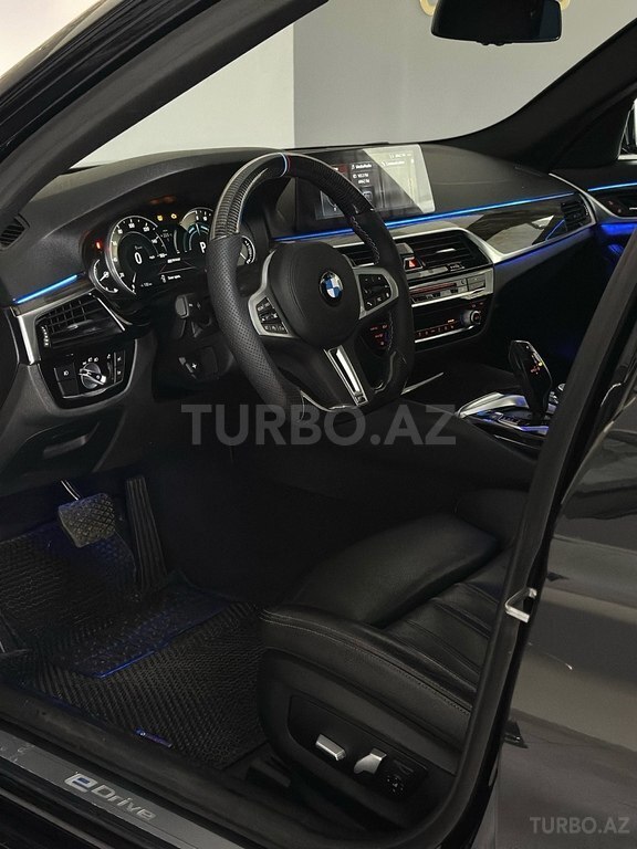 BMW 530e