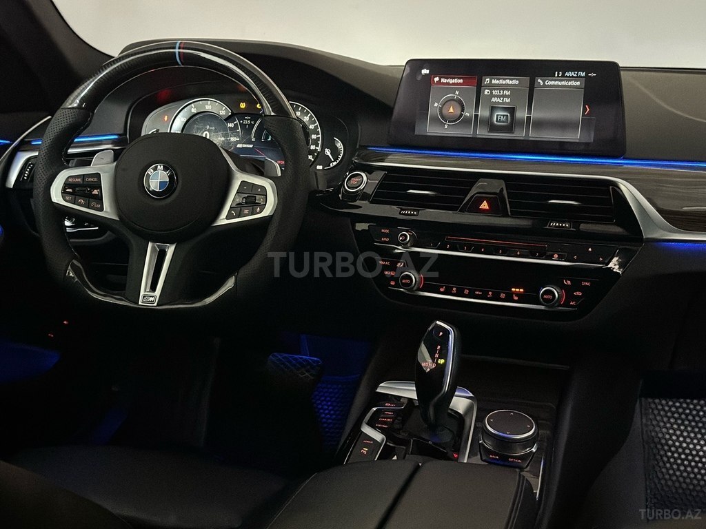 BMW 530e