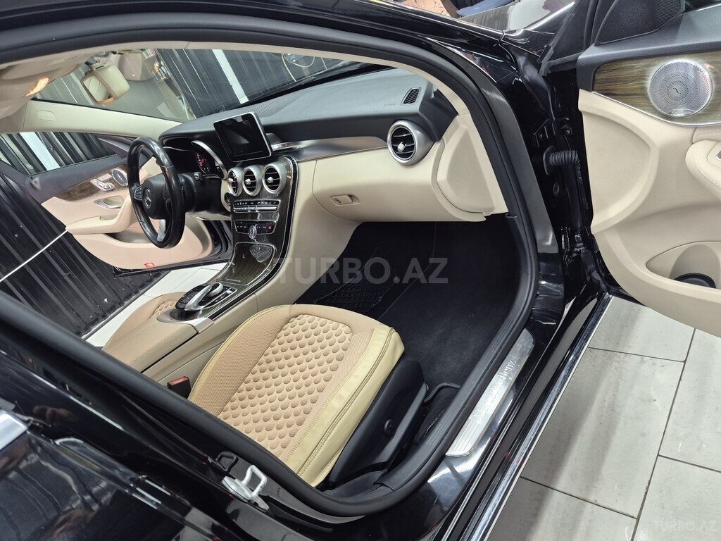 Mercedes C 300 4MATIC