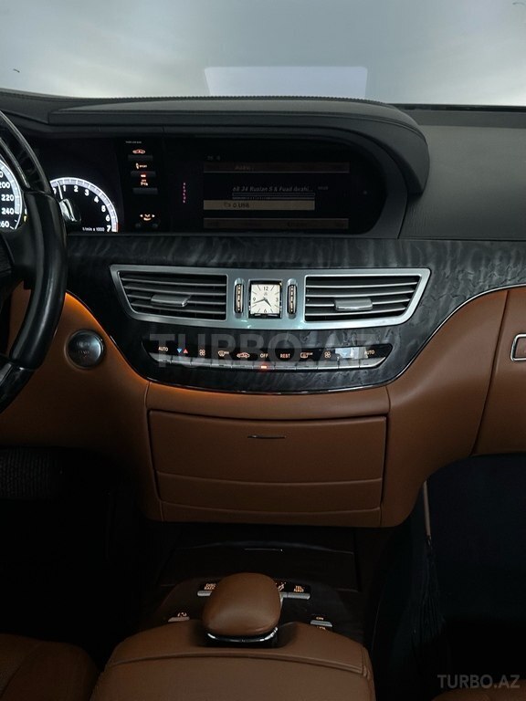 Mercedes S 500 4MATIC