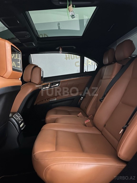 Mercedes S 500 4MATIC