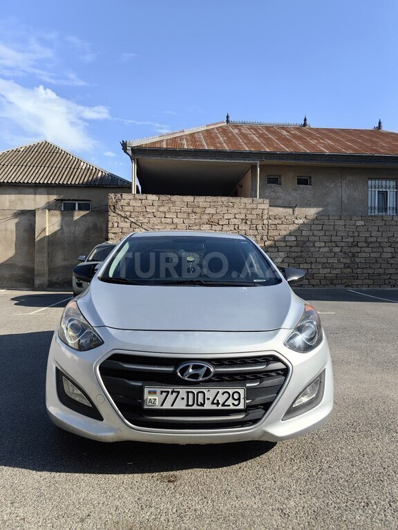 Hyundai Elantra GT