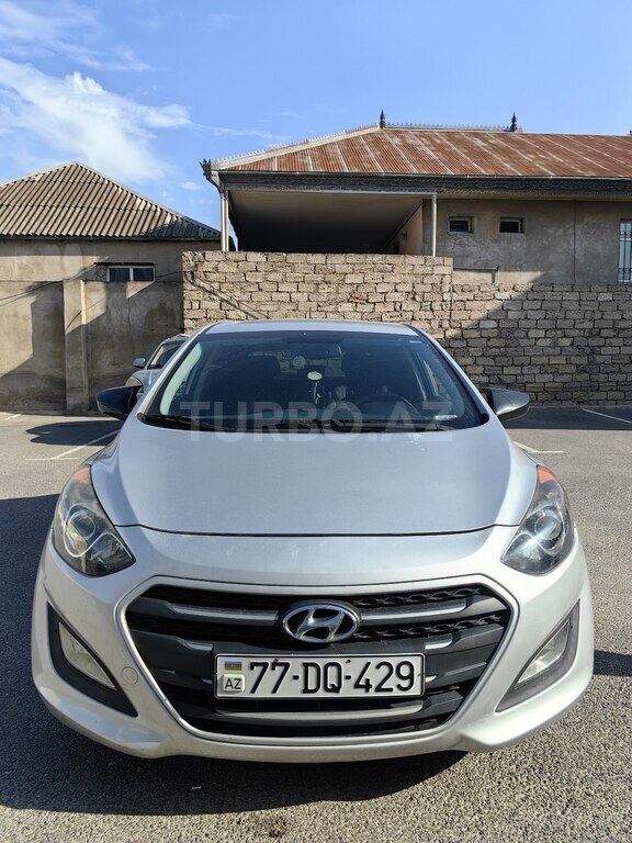 Hyundai Elantra GT